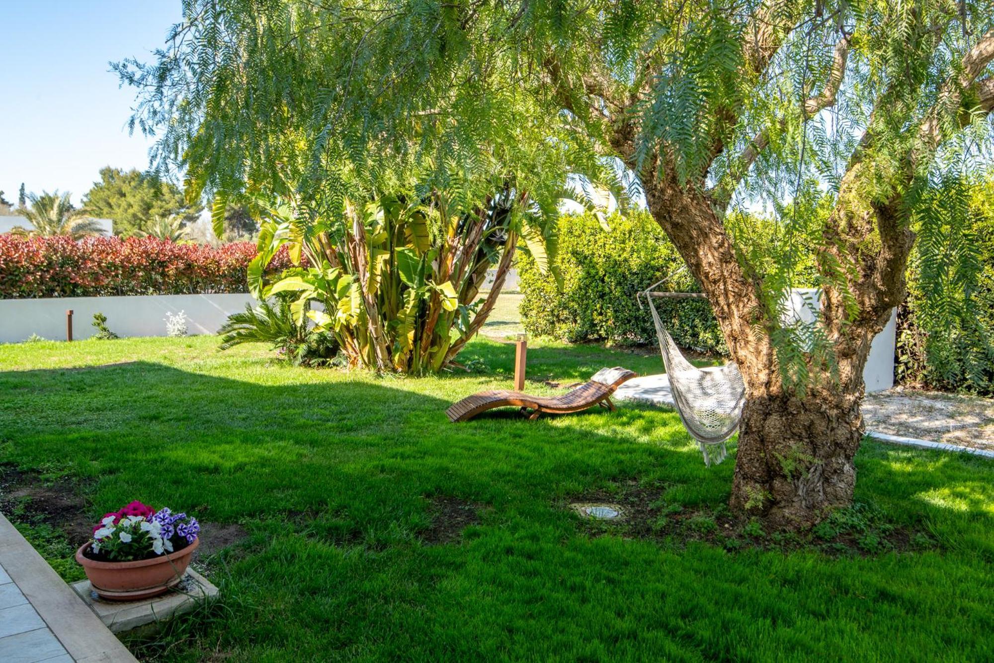 Villa Leomaris Torre dell'Orso Bagian luar foto