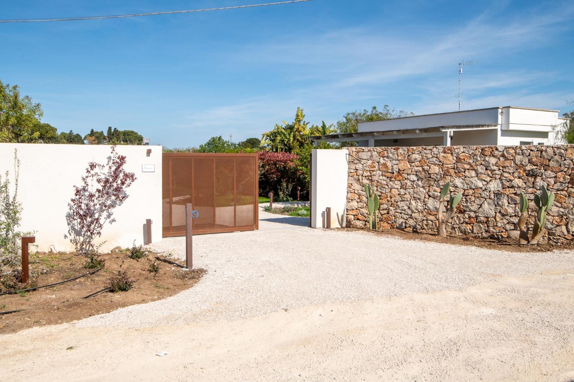 Villa Leomaris Torre dell'Orso Bagian luar foto